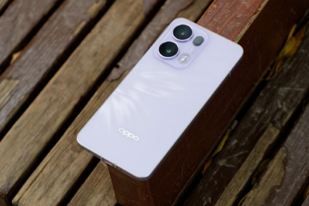 OPPO Reno13 系列体验：果味十足颜值出众，实况照片实力出圈