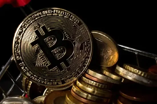 日本金融监管机构拟将加密货币重新归类为金融产品